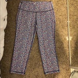 Old Navy cropped leggings